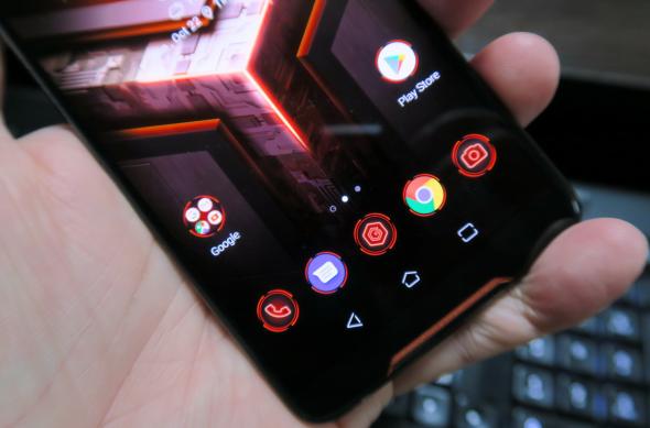 Luminozitate display ASUS ROG Phone: ASUS-ROG-Phone_037.JPG