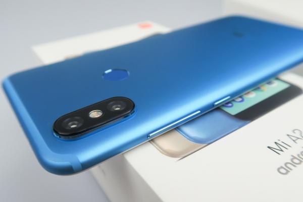 Android 9.0 Pie ajunge pe Xiaomi Mi A2, în varianta stabilă