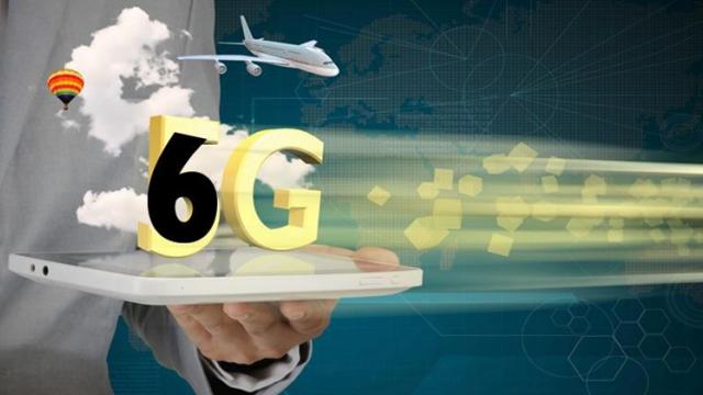 <b>În pragul lansării serviciilor comerciale 5G, China deja începe pregătirile pentru standardul 6G ce va aduce viteze de până la 1 Tbps</b>În vreme ce la nivel global ne pregătim de implementarea comercială a servicilor 5G, iată că în China deja se pun bazele următorului standard de conectivitate, acela fiind desigur 6G. Aflăm pe seama unui raport faptul că inginerii chinezi