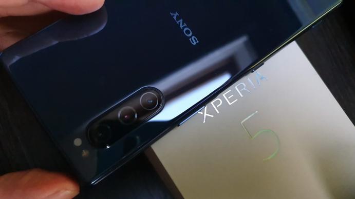 Sony Xperia 5 - Unboxing: Sony-Xperia-5_022.jpg