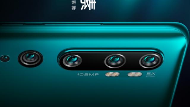 <b>Xiaomi Mi CC9 Pro se lansează pe 5 noiembrie și are 5 camere foto în spate, zoom optic 5x, senzor principal de 108 mpx</b>Dacă ați fi crezut că luna noiembrie va fi sărăcăcioasă în lansări de noi smartphone-uri vă înșelați complet pentru că această lună ne va aduce terminale foarte interesante. Avem în prim plan telefonul pliabil MOTO RAZR 2019 a cărui 