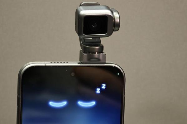 HONOR Robot Phone trece de certificările finale; Lansarea din august pare confirmată