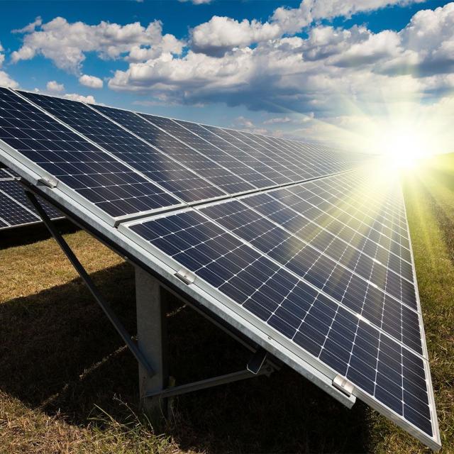 Sistemele fotovoltaice au devenit principala sursă de electricitate în UE în iunie 2026