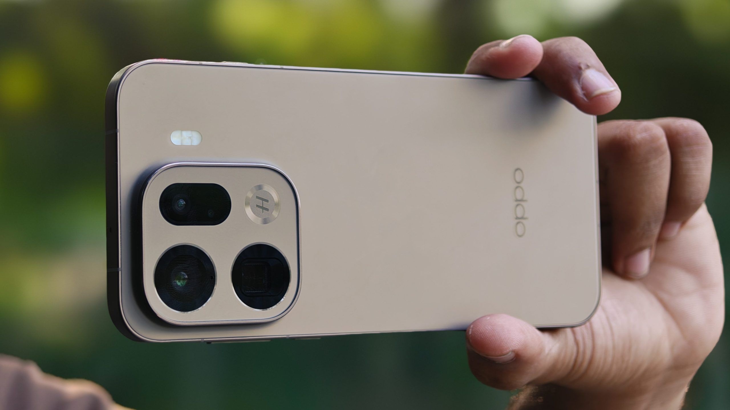 Fără OPPO Find X10 Ultra? OPPO Find X10 Pro Max ar fi modelul de top; Apar noi specificaţii