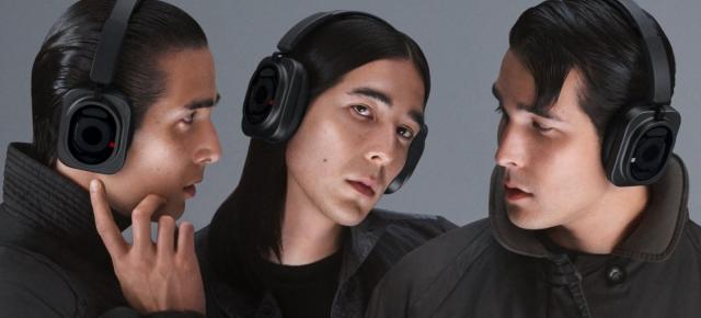 Nothing atacă segmentul high-end de căști wireless over-ear și lansează modelul Headphone (1) Pro cu driver triplu, ANC și construcție premium 