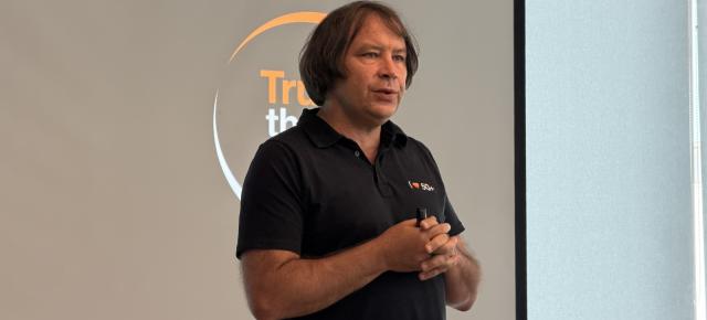 Julien Ducarroz rămâne la conducerea Orange România până în 2029; Cum au evoluat afacerile companiei în mandatul său