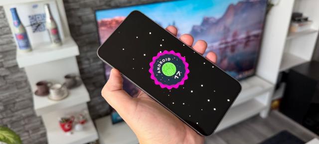 Poate fi păstrat Samsung Galaxy S26 FE timp de șapte ani? Suportul software extins și posibilitatea înlocuirii bateriei susțin utilizarea îndelungată