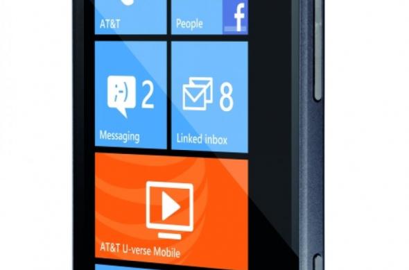 HTC Titan II - un titan care și-a făcut debutul la CES 2012: right_front.jpg