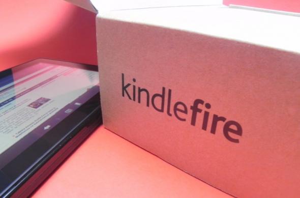 Unboxing Amazon Kindle Fire - scoatem din cutie În premieră cea mai râvnita tableta după iPad (Video): dscn0145jpg.jpg