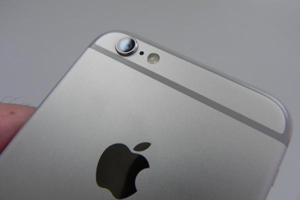 iPhone 6 Review Mobilissimo.ro: baterie bună, acustică excelentă, ecran luminos, dar fără... â€strălucire!â€ (Video)