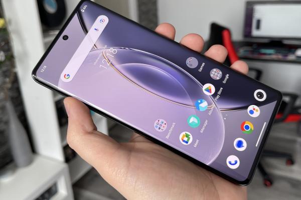 vivo X90 Pro: OS, UI, aplicații cu Android 13 și un Funtouch OS cu multe opțiuni de customizare, inclusiv pentru gameri