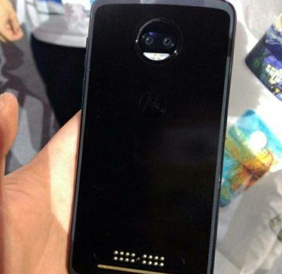 Fotografii cu Motorola Moto Z2 Force: Moto-Z2-Force-Baidu-Live-Leak-1-400x678.jpg