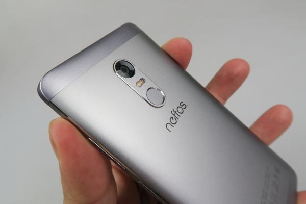 TP-Link Neffos X1: Hardware la nivel de Xperia XA