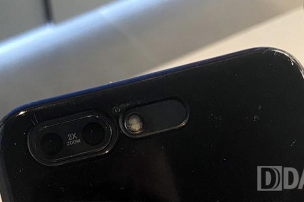 Asus ZenFone 4 Pro are parte de o apariție sub formă de fotografii reale în Italia; ar sosi cu Snapdragon 835!