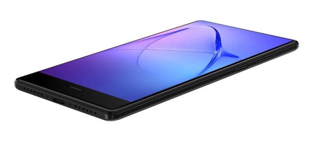 Leagoo prezintă smartphone-ul KIICAA Mix; sosește cu display edge-to-edge și cea mai accesibilă variantă costă 90 dolari!
