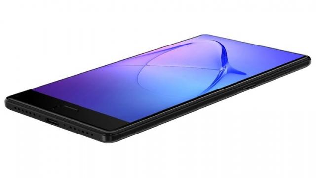 <b>Leagoo prezintă smartphone-ul KIICAA Mix; sosește cu display edge-to-edge și cea mai accesibilă variantă costă 90 dolari!</b>Familia de terminale echipate cu display edge to edge se mărește astăzi odată cu lansarea lui Leagoo KIICAA MIX, telefon cu nume neobișnuit ce la capitolul design ne câștigă admirația. Acest handset va sosi în 3 variante diferite și prețurile 