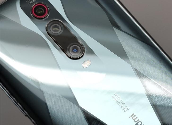 Redmi K20 Pro Avengers - Fotografii: Redmi-K20-Pro-Avengers_003.jpg