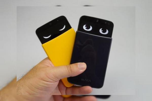 LG AKA Review: telefonul ochios e doar un midrange îmbătrânit prematur, cu cameră bună (Video)