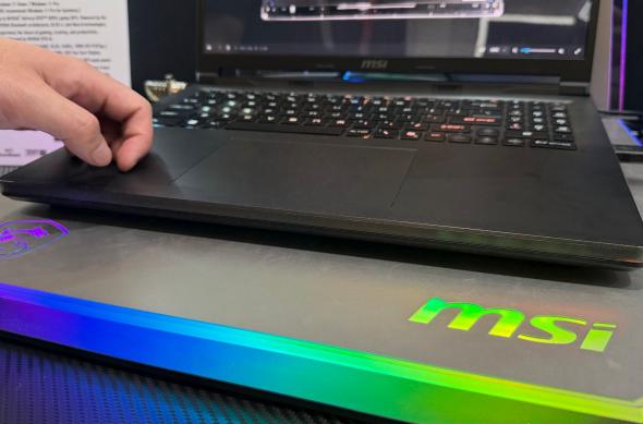 MSI Raider 16 Max HX - Fotografii CES 2026: Raider_ (6).jpg