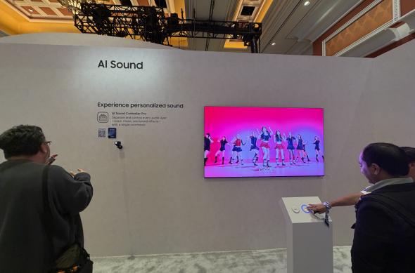 Samsung - AI TV, CES 2026: Photo 04.01.2026, 20 43 42.jpg