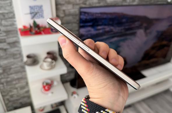 Redmi Note 15 Pro+ - Design: Redmi-Note-15-Pro-Plus-Design_003.jpg