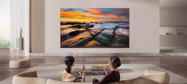 CES 2026: TCL prezintă noua tehnologie de afișare SQD-Mini LED, ce aduce contrast mai pronunțat, culori mai vii și AI interactiv