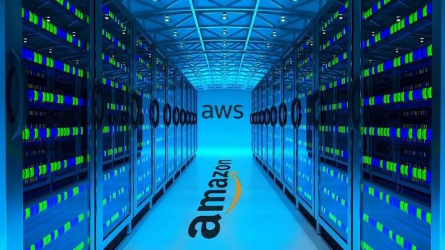 <b>Amazon a lansat un centru suveran de date pentru UE, cu datele europenilor stocate în Germania</b>Adaptându-se în faţă cerinţelor UE, Amazon a decis să lanseze un serviciu cloud special gândit pentru firmele şi publicul din Europa. E vorba despre stocarea de date pe teritoriul Europei, mai precis pe servere amplasate în Europa. Ei bine, AWS a anunţat
