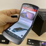 Motorola RAZR 5G review detaliat în limba română