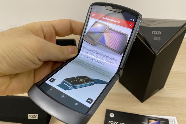 Motorola RAZR 5G review detaliat în limba română