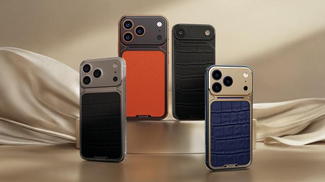 <b>Aur de 24 de karate pus pe iPhone 17 Pro, pentru o ediţie de 10.000 de dolari, cu piele de crocodil</b>Ca de obicei, fiecare lansare de smartphone de la un brand mare se lasa cu o customizare premium, de lux. De data asta e vorba despre compania Caviar, care a pus aur de 24 de karate şi piele de crocodil pe iPhone 17 Pro 

