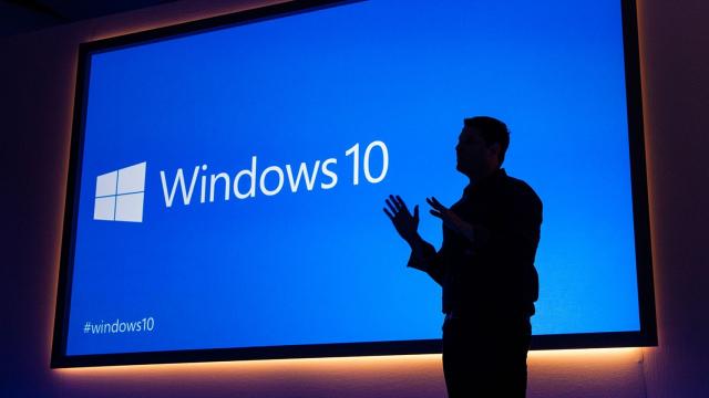 <b>Windows 10 primește update-uri gratuite în Europa; Microsoft cedează presiunilor publice</b>Microsoft a decis să ofere gratuit actualizările de securitate pentru Windows 10, prin programul ESU (Extended Security Updates). Acest lucru se aplică totuși doar în Europa, compania cedând presiunilor publice. Asta înseamnă că, începând cu octombrie