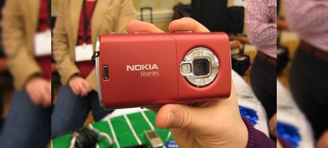 CES 2008: Nokia N95 "s-a inrosit"