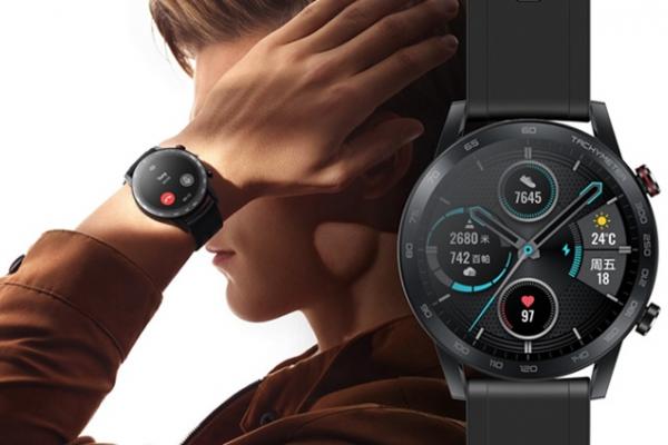 Honor MagicWatch 2 debutează cu ecran AMOLED, autonomie de 14 zile și certificare 5ATM; Costă 179 euro