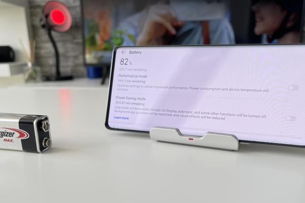 Honor 70: Baterie-campion în mica nişă Snapdragon 778G+