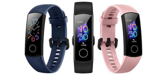 Honor Band 5 costă acum sub 25 euro pe TomTop.com și are certificare 5ATM, autonomie de 2 săptămâni