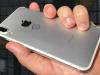 iPhone 8 se prezintă în noi imagini hands-on, sub forma unei machete ce pare finisată profesionist; Are scanner de amprente in spate