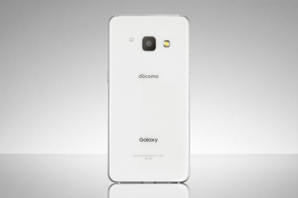 Samsung Galaxy Feel sosește oficial în Japonia; telefon compact cu display de 4.7 inch și dotări mid-range