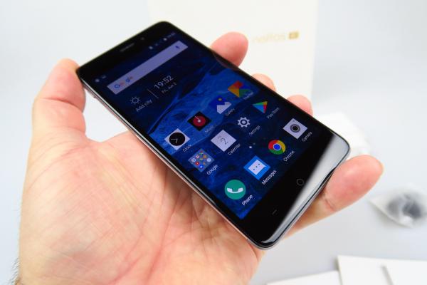 TP-Link Neffos X1 - Unboxing