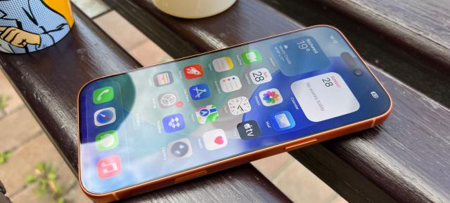 Sute de milioane de iPhone-uri infectate de acest malware; Google a descoperit "Darksword"