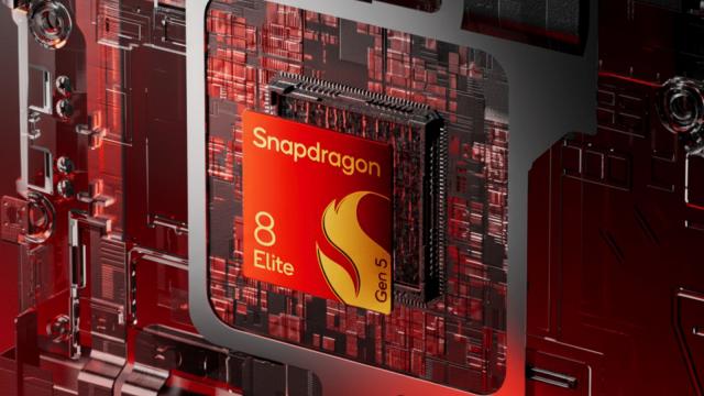 <b>Ce aduce nou Qualcomm în toamnă? Ies la iveală detalii cu privire la Snapdragon 8 Elite Gen 6 și Gen 6 Pro</b>De ceva timp se vehiculează că Snapdragon 8 Elite Gen 5 va primi atât un succesor în variantă de „bază”, cât și o variantă „Pro” chiar mai puternică. Vorbim deci despre așa-zisa serie Snapdragon 8 Elite Gen 6, care va sosi în toamnă și va sta la baza