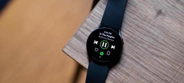Spotify a adus streaming-ul audio offline pe ceasurile cu Wear OS; Update-ul este disponibil pentru un număr restrâns de utilizatori
