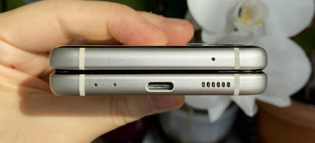Samsung Galaxy Z Flip 3 5G: Baterie ştirbită de Snapdragon 888, refresh rate