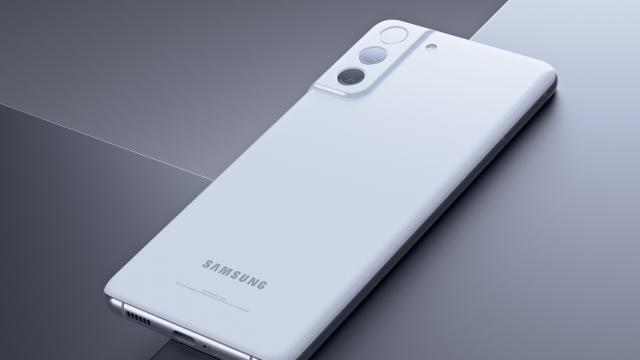 <b>Samsung Galaxy S21 FE este deja confirmat în magazine; Debutul ar avea loc pe 8 septembrie</b>Despre Galaxy S21 FE am scris mult, încă de acum câteva luni. Au apărut detalii privind specificațiile, construcția, culorile și chiar prețul la care va fi disponibil. Deși ne-am fi așteptat la un debut în luna august, telefonul a întârziat să apară din