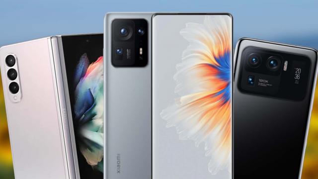 <b>Top 10 smartphone-uri în Trending pe Mobilissimo.ro în luna august 2021: doua telefoane cu cameră selfie sub ecran + un ultra flagship</b>S-a încheiat şi ultima lună de vară şi odată cu începutul lunii septembrie, facem recapitularea lunii august. Ea ne-a adus noi telefoane pliabile Samsung Galaxy Z Fold şi Z Flip 3, dar şi un Xiaomi Mi Mix 4, seria Honor Magic 3, dar şi seria Motorola Edge