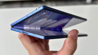 Samsung Galaxy Z Fold7: Baterie care nu umblă la mAh, dar care câștigă extra ore de playback video