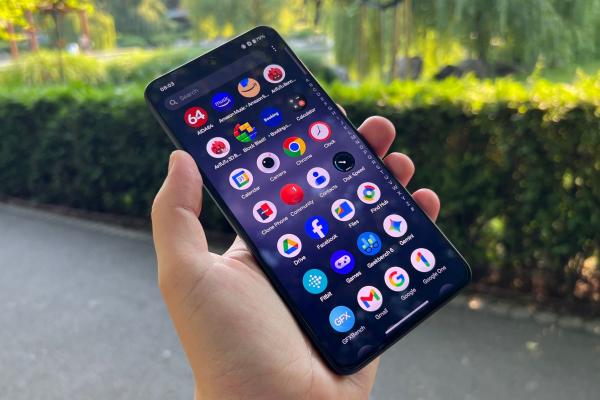 OnePlus Nord CE5: Display ca de flagship, calcă pe urmele lui OnePlus 13 ca luminozitate, minus LTPO