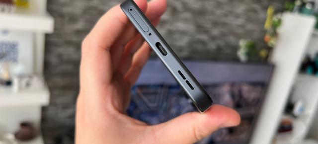 OnePlus Nord CE5: Acustică mai rară în aceste zile, mono, cu un singur difuzor jos