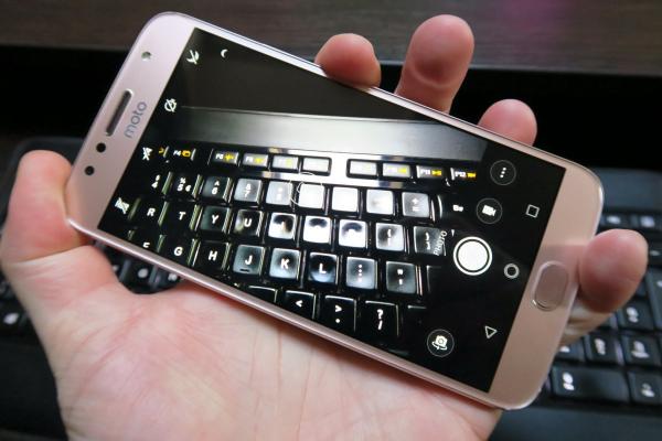 Motorola Moto G5S Plus: Cameră duală cu pretenţii de high, performanţă destul de Lite