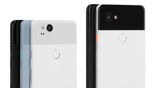 <b>Google Pixel 2 va intra automat în modul "Nu deranjați" atunci când suntem la volan</b>Până ce terminalele Pixel 2 vor începe a fi livrate către cumpărători mai aflăm unele detalii interesante pe care marele G le-a inclus în software. Una dintre funcțiile oferite aici este și cea prin care telefoanelor vor intra automat în modul 