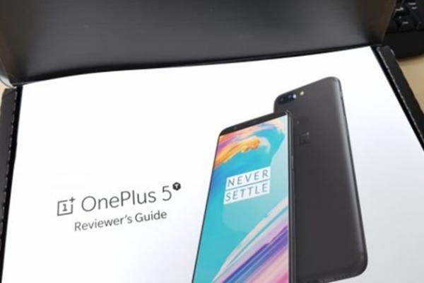 OnePlus 5T este dezvăluit în totalitate cu doar câteva zile înainte de lansare; un unboxing este publicat timpuriu